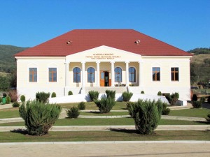 A farkadini uradalmi ház felújítás után A farkadini uradalmi ház felújítás után