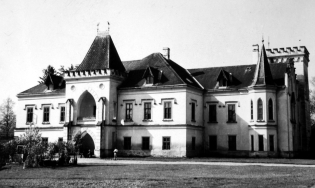 A szacsali kastély a századfordulón A szacsali kastély a századfordulón