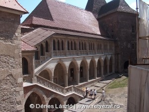 A vár belső udvara